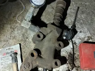 Traktor , IH, new Holland presser, mejetærsker del
