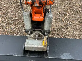 Hitachi zx22 KUN 1350timer
