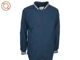 Jakke fra LMTD (str. 140)