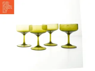 Grønne champangeskåle (str. 4 styk. ø. 9,5 cm. længde. 12,5 cm)