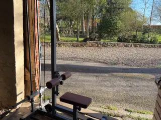Finnlo Multi træktårn (seated row/lat pulldown)