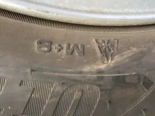 18" Org. VW ID.3 og Cupra Born Vinterhjul 