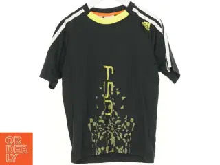 T-Shirt fra Adidas (str. 128 cm)