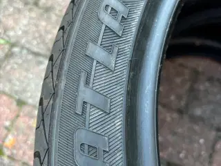 2 stk. 235/40 R 17 96Y