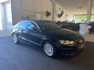 Audi A3 1,6 TDi 110 Ambiente