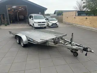 Variant 3500 kg autotrailer