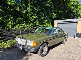 Mercedes 230e