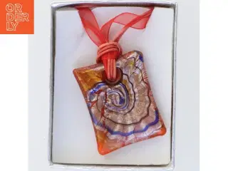Italiensk håndlavet halssmykke (str. Kasse 9 x 6 cm)