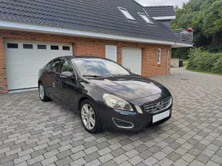 Volvo S60 Drive 2011 Nysynet Med læder Ac og træk