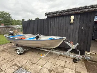 Linder 440 Fishing m. styrepult og trailer