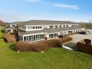 Fra 10 m2 til 20 m2 i samme ejendom.
