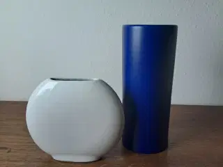 Retro vaser i hvid og blå. 