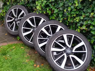 alufælge med sommerdæk 