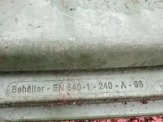 Affaldscontainer sælges