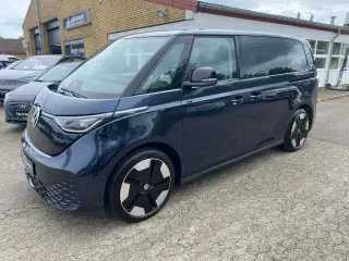 VW ID.Buzz 77 Pro SWB