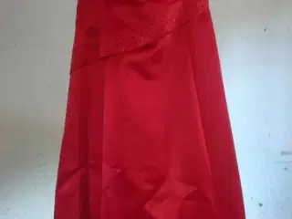 Rød gallakjole