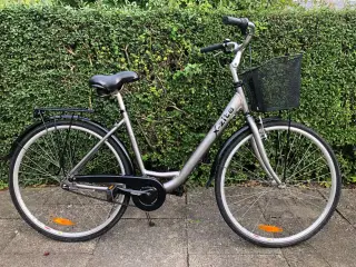 Billig  dame  cykel