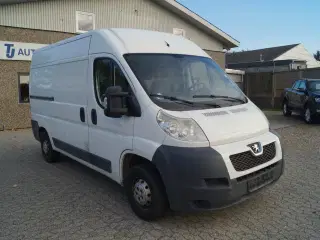 Peugeot Boxer 330 2,2 HDi 130 Kassevogn L2H2