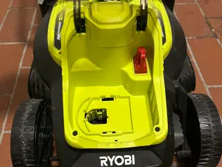 Roybi 18 v