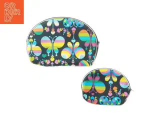 Sæt af kosmetikpunge med sommerfugle design (str. 20,5 og 14 cm)