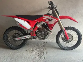 Crosser Honda 450