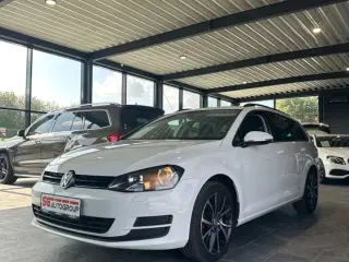 VW Golf VII 1,6 TDi 105 Comfortline Variant BMT