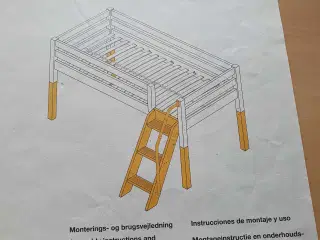 Flexa seng med ekstra ben, stige og hule