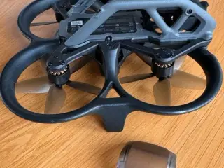 DJI Avata FPV Drone & masser af tilbehør