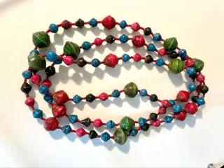Afrikansk halskæde med håndlavede perler