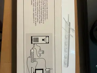 Strømskinne m 5 stik og USB