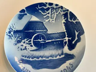 Tre B&G juleplatter 1945/1946/1948