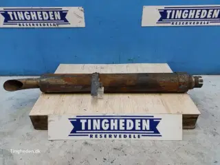 Case Puma 185 Udstødningsrør 48039407