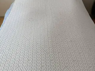 Topmadras i memory foam