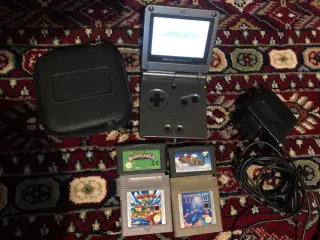  Gameboy advance SP, AGS 101 + 4 Spil