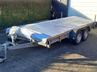 maskintrailer 2500 kg. nysynet