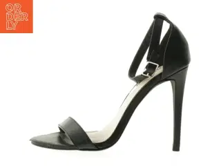 Sorte stilletter i størrelse 38 fra Nly Shoes (str. 38 )