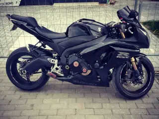 Suzuki GSX-R 1000cc –  Model K9– Ud