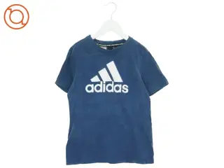 T-Shirt fra Adidas (str. 152 cm)