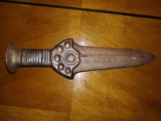 Bronzealder dagger