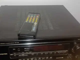 DENON AVR 1400.