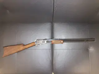 Colt Lightning UBERTI 9 mm