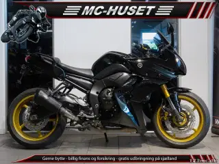 Yamaha FZ8 S