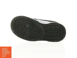 Brugte sneakers fra Nike (str. 26)