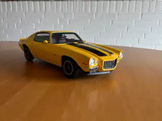 Chevrolet Camaro Z28 RS 1:12