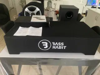 Bass Habit subwoofer med forstærker