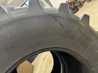 Michelin 650/85R38