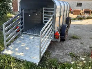 Ifor Williams dyretransporter 