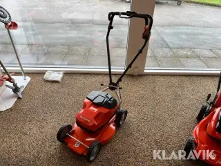 Græsslåmaskine Husqvarna LB442i
