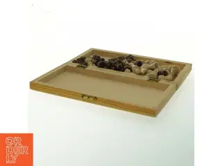 Skakspil i træ med opbevaringskasse (str. 22x11x2,5 cm)