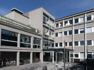 KLØVERBYENS KONTORFÆLLESSKAB - AMAGER STRAND